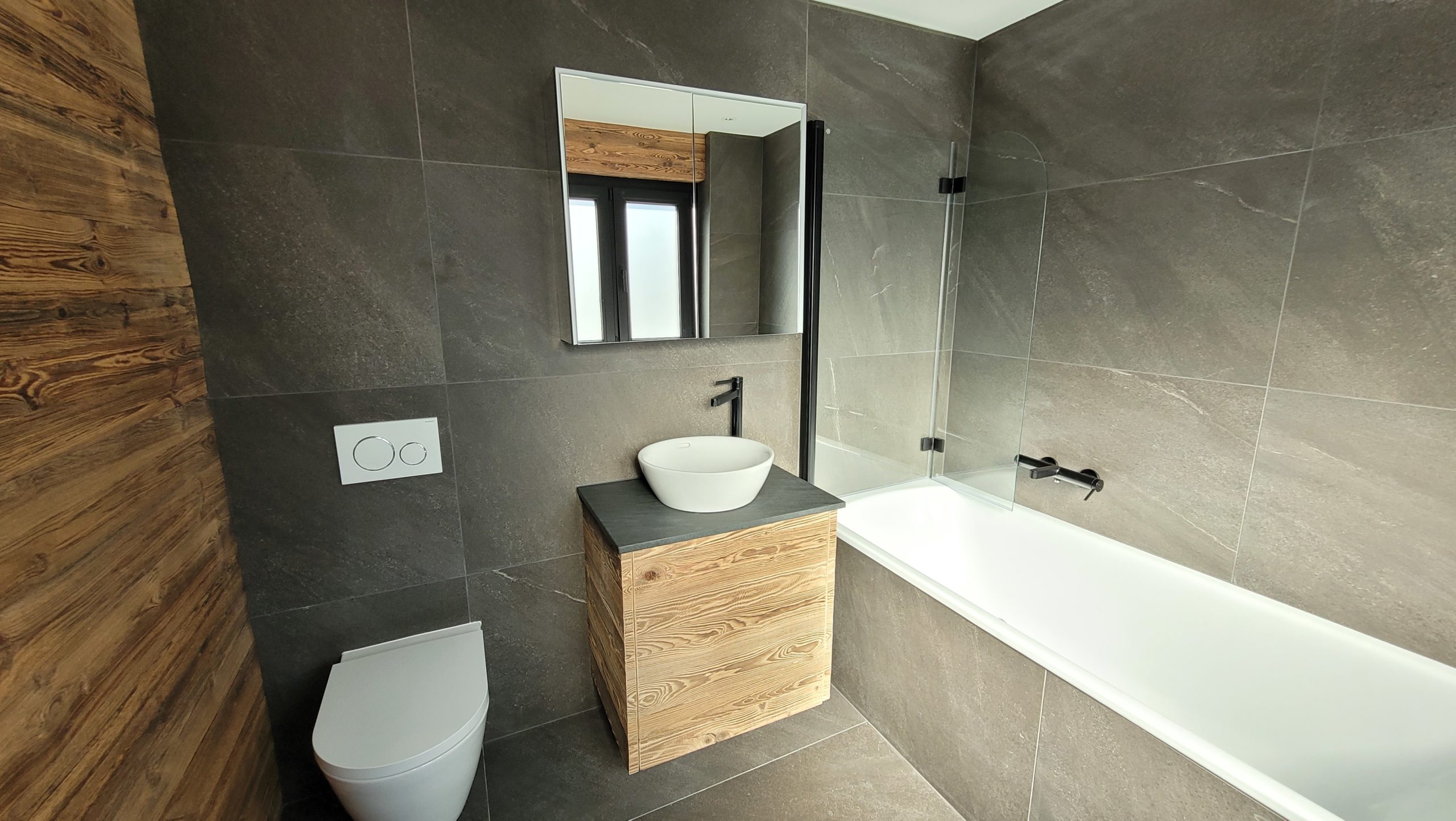 rénovation Crans-Montana appartement vieux bois moderne élégant valais